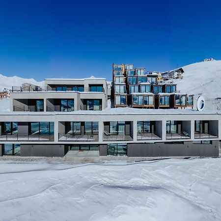 Quadrum Hotel 구다우리 외부 사진