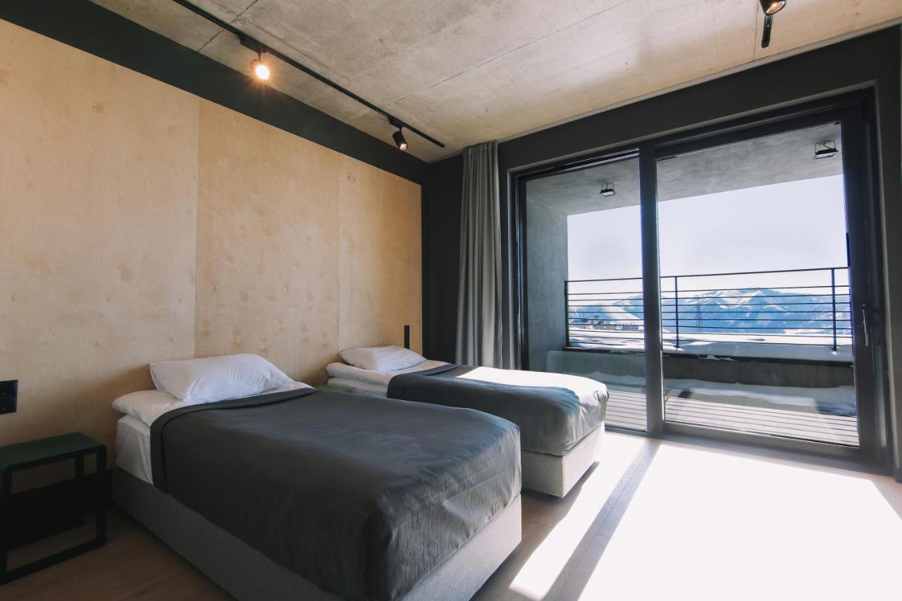 Quadrum Hotel 구다우리 외부 사진