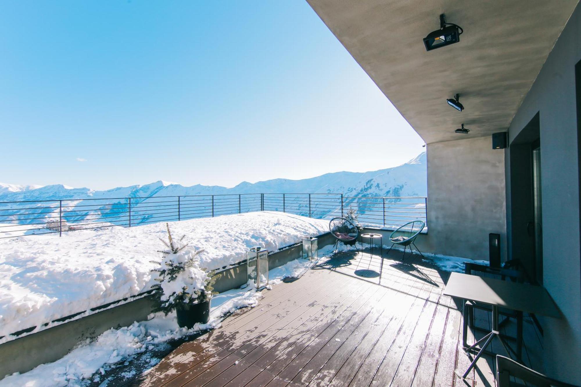 Quadrum Hotel 구다우리 외부 사진
